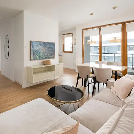 Apartment Wola Kasprzaka Luxury By Bookinghost